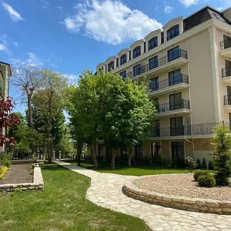 Lejlighed Ramay Apart-complex *