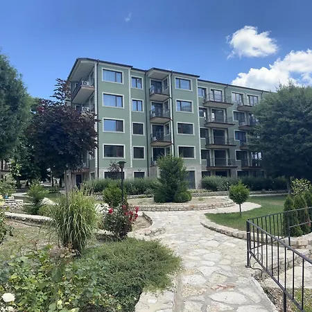 Lejlighed Ramay Apart-complex *