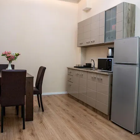 Lejlighed Ramay Apart-complex *